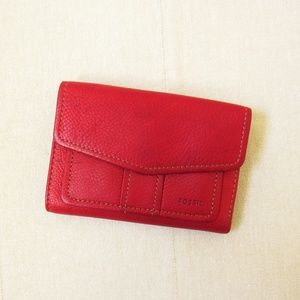 FOSSIL • Red Leather Trifold Wallet